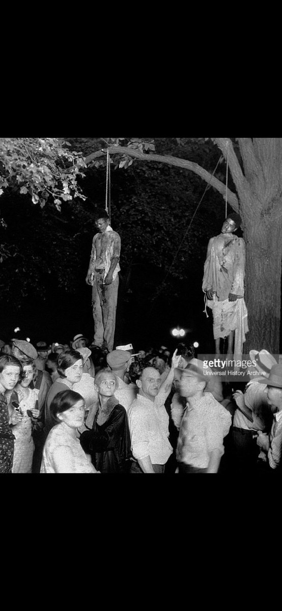 kslanee's tweet photo. @yohannbiimu1 @Viralvid_89 Soooo....
This is White folks.
What does this mean??
👇🏿👀🤔 https://t.co/sDqzfr83Kw
