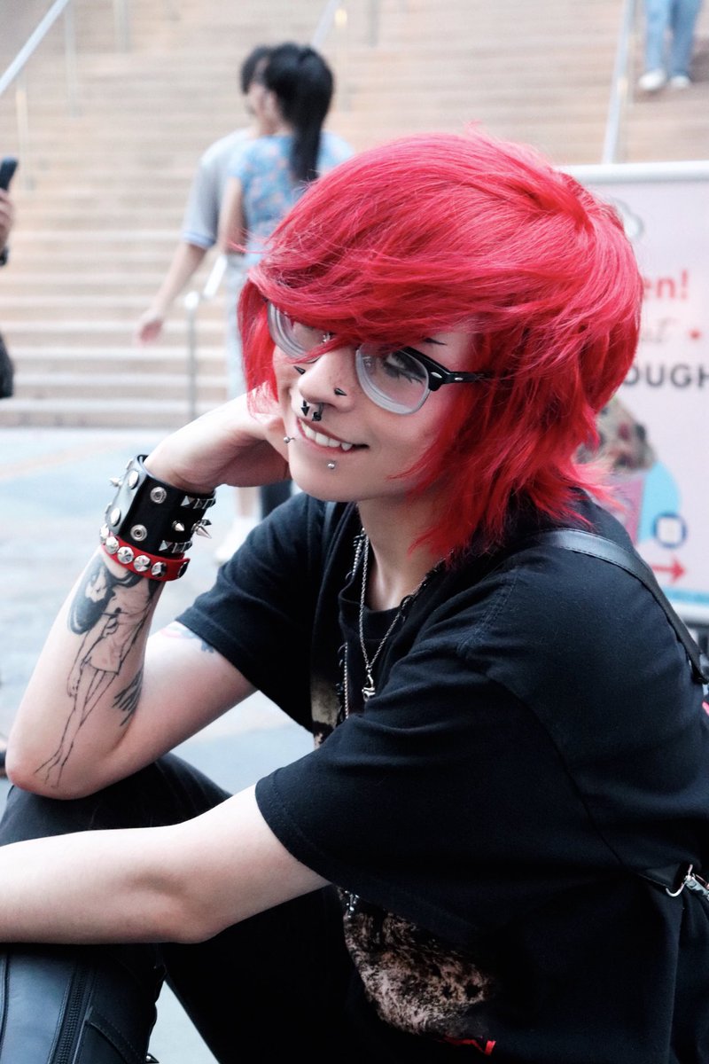 kaiisyourking's tweet photo. hey emo boy https://t.co/zNUNI3uvJ7