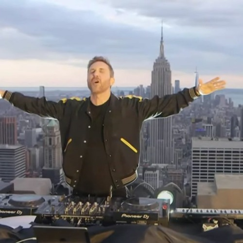 TheMaadda's tweet photo. DO NOT give David Guetta a mic during the opening ceremonies for the world cup https://t.co/AoY6LRl3Bl