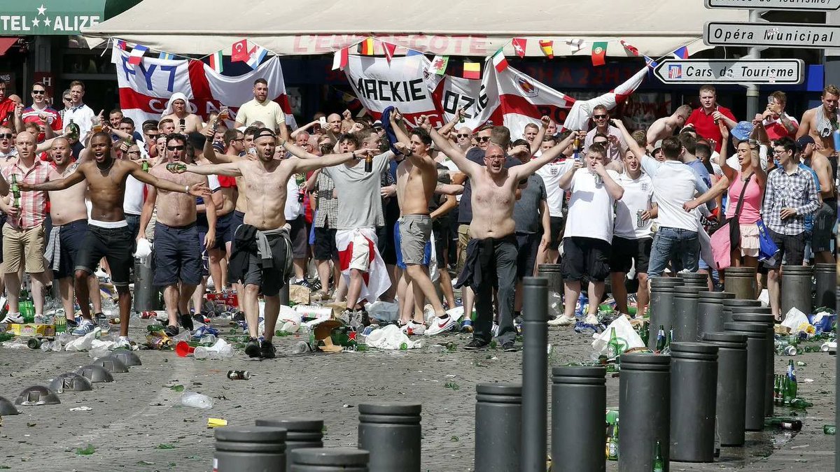 Shprygin's tweet photo. Today is exactly 10 years since the events in Marseille at EURO’2016, when 200 Russian fans heroically took on a 10-fold superior crowd of drunken English hooligans, and ultimately managed to drive them away! 

https://t.co/WvPjTzSNrA https://t.co/Xs8elAXpWC