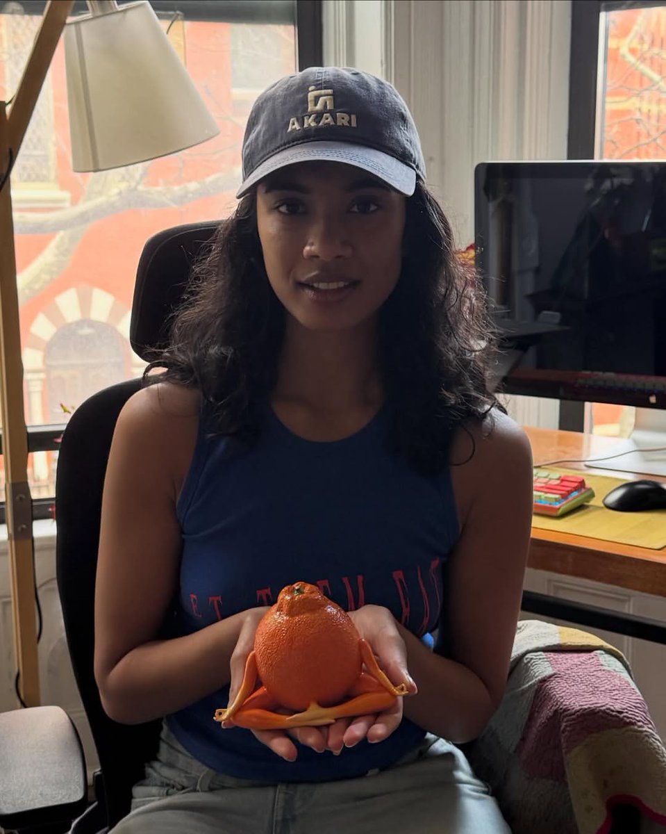 has753151's tweet photo. Supriya Ganesh is really a talented actress, she has a passion for acting, she loves her character and understands her character thoroughly. She pays attention to the hot spots and always makes the most correct remarks. She always does the right thing. She deserves to be loved.❤️ https://t.co/YZOg79ySZM