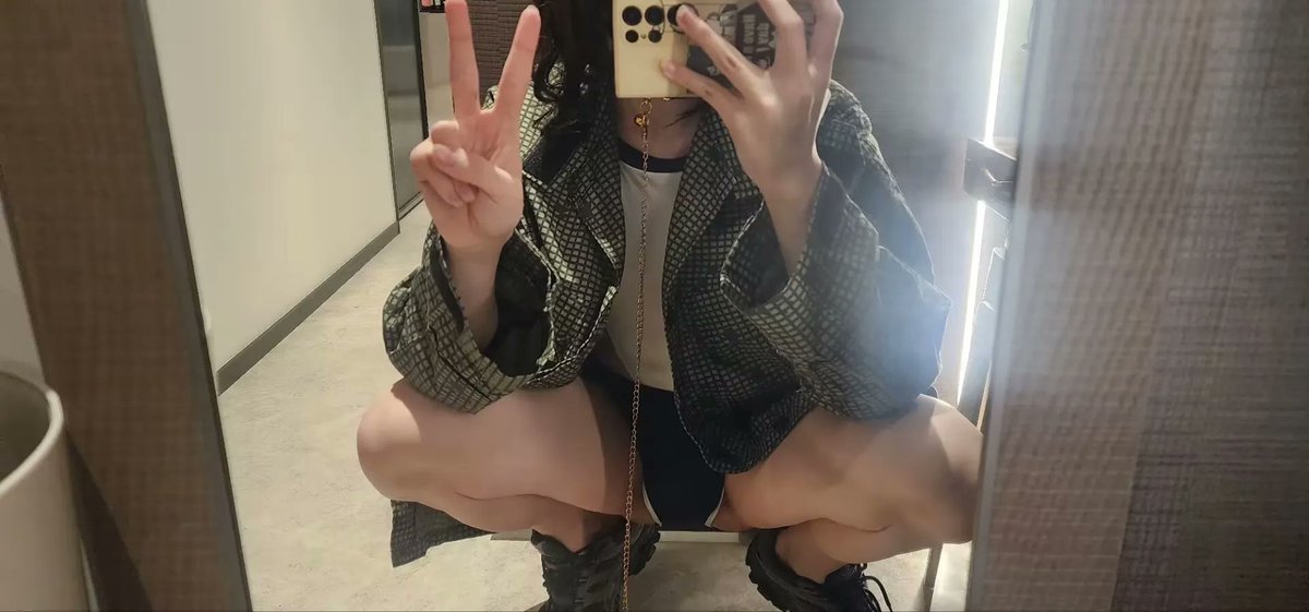 StevenW26050976's tweet photo. 在我的心目中，您一直是男娘中纳粹的典范 #男娘 #带锁 #cd #日常 https://t.co/T5aufnLaLy