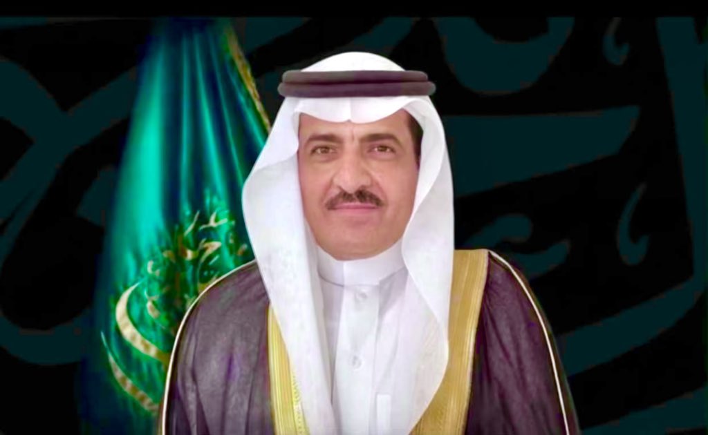ALKURAYAA's tweet photo. #عشيرةالكريِّع تتقدم بالتهنئة للأستاذ/ أمين بن فرحان اليوسف الكريّع بمناسبة حصوله على درجة الماجستير في تخصص القيادة التربوية من #جامعةالجوف بتقدير امتياز مع مرتبة الشرف الأولى، مبروك.
#الجوف
#البجايدة 
#سكاكاالجوف https://t.co/4JGaiBenZa