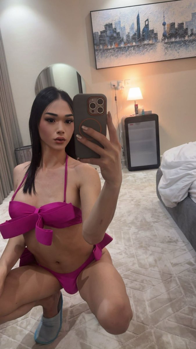 stiupefy's tweet photo. #ladyboy_jeddah 
#jeddah_ladyboy 
#ladyboy_both_in_jeddah

💜💜🪻🦋 https://t.co/EYz0VsdlLa