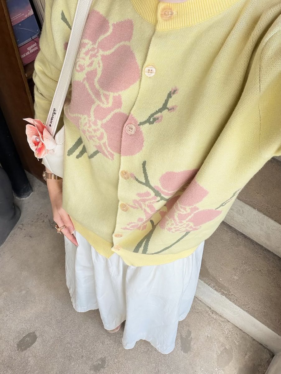 sl0wdussk's tweet photo. SUKA BANGET MIX AND MATCH WARNA-WARNA CERAH✨

karena bikin look keliatan lebih fresh https://t.co/cHXqc0DS5w