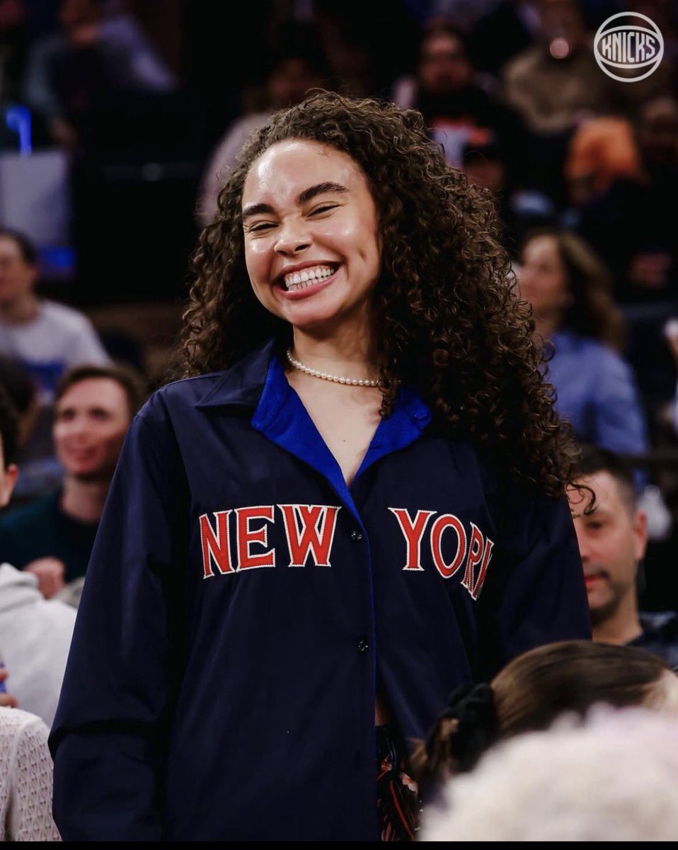 bailey bass archiveᥫ᭡ tweet media