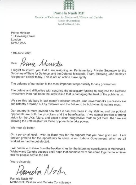JimFergusonUK's tweet photo. https://t.co/0eekH4cytV

🚨 BREAKING: THE UK GOVERNMENT IS COMING APART

John Healey resigned.

Al Carns resigned.

Now Pamela Nash resigns from the Defence Ministerial Team.

Her warning?

"The trust of the public" is being damaged.

When ministers start walking out and talking openly about collapsing public trust, you know this is no ordinary political crisis.

The pressure on Keir Starmer is intensifying by the hour.