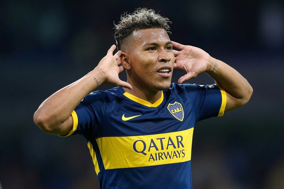 la12siempreboca's tweet photo. Roman lo tiene en la mira. 👀👀 https://t.co/v960IdjtSz