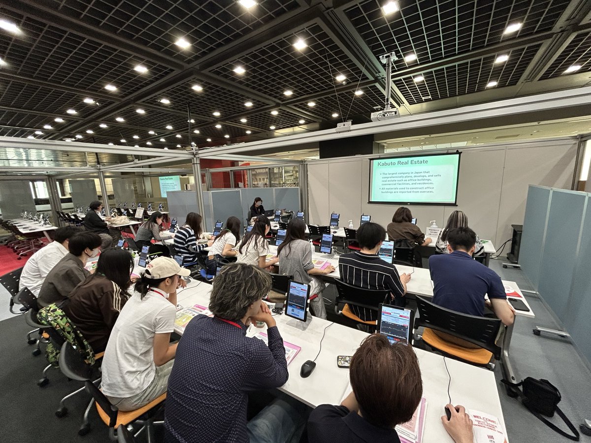 pr_ibl's tweet photo. The Tokyo Stock Exchange Study Tour took place on June 2, 2026!👏
Students enjoyed a stock investment game and learned about the exchange's role in the economy. Thanks to the Tokyo Stock Exchange and Prof. Mitsuhashi for an exciting experience! https://t.co/DytnyK5RVk