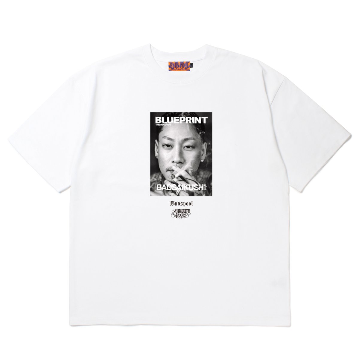 BLUEPRINT_JP's tweet photo. <先着予約> with BUDSPOOL 
◆書籍の販売に合わせて、コラボアイテムを販売 
◆7月上旬分は売り切れ、下旬分受注開始
https://t.co/9dTNN2MYrS 

#BADSAIKUSH #舐達麻 https://t.co/oCpFy61i0K