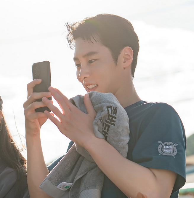 kdramamiss's tweet photo. they are so cute #DoctorOnTheEdge https://t.co/lIZeTmmTeI