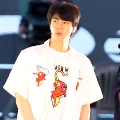 rjiive's tweet photo. Once is a coincidence.
twice, seokjin thinks, is a girl group https://t.co/mOt42CcOPM