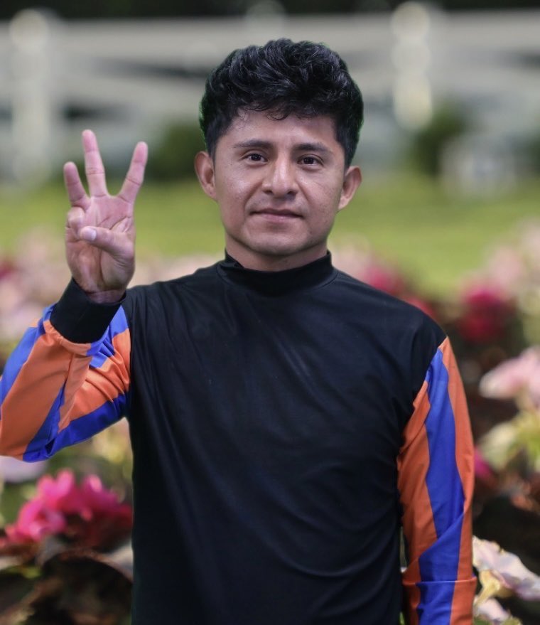 CanterburyPark's tweet photo. Three wins tonight for Eduardo Gallardo. https://t.co/6lqZAYJA9d