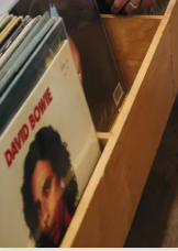 CakeFaice's tweet photo. @ideogram_ai ah yes my favorite era of bowie https://t.co/tYBAK0ZBly