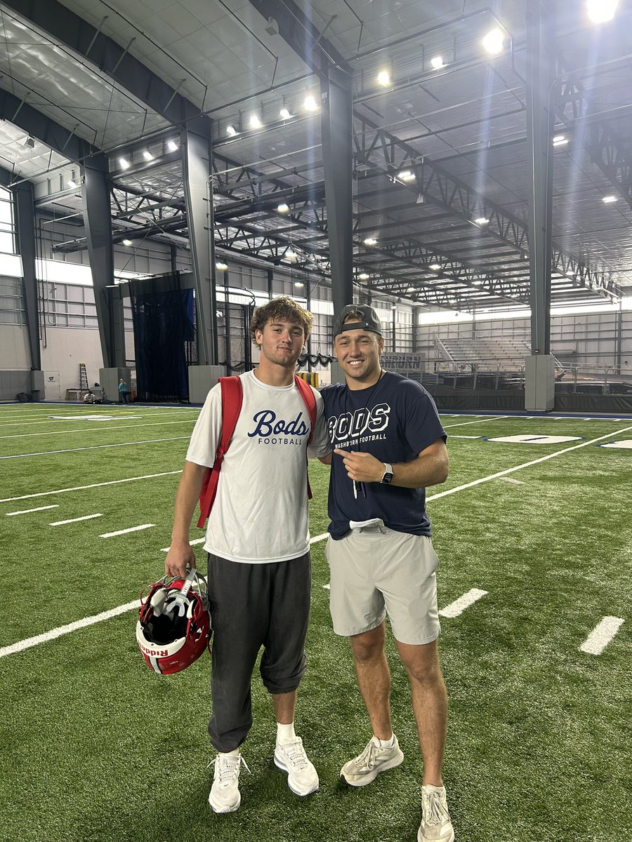 ReidRollins13's tweet photo. Great day competing at @IchabodFTBL camp! Thank you @CoachJarvis3 @KambleHaverkamp for the opportunity &amp; coaching tips to carry into the Fall! 

@Coach_Q0 @nrcrecruiting @PrepRedzoneOK @TTQPerformance https://t.co/zRaNHikhUk