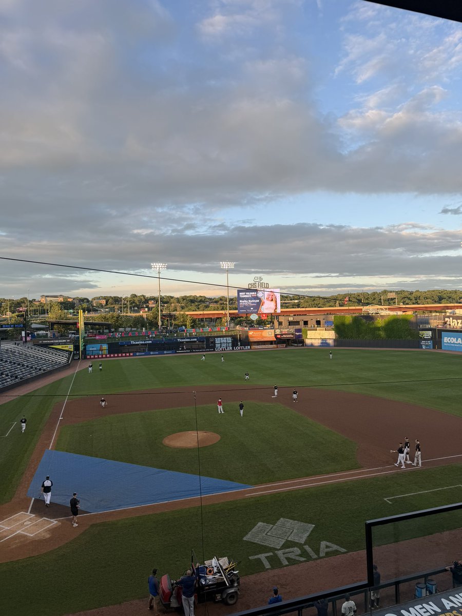 PrepBaseballMN's tweet photo. Final game from CHS coming up.
Monticello ๐ Rosemount
#MNStateTournament https://t.co/R1CBMRiHBs