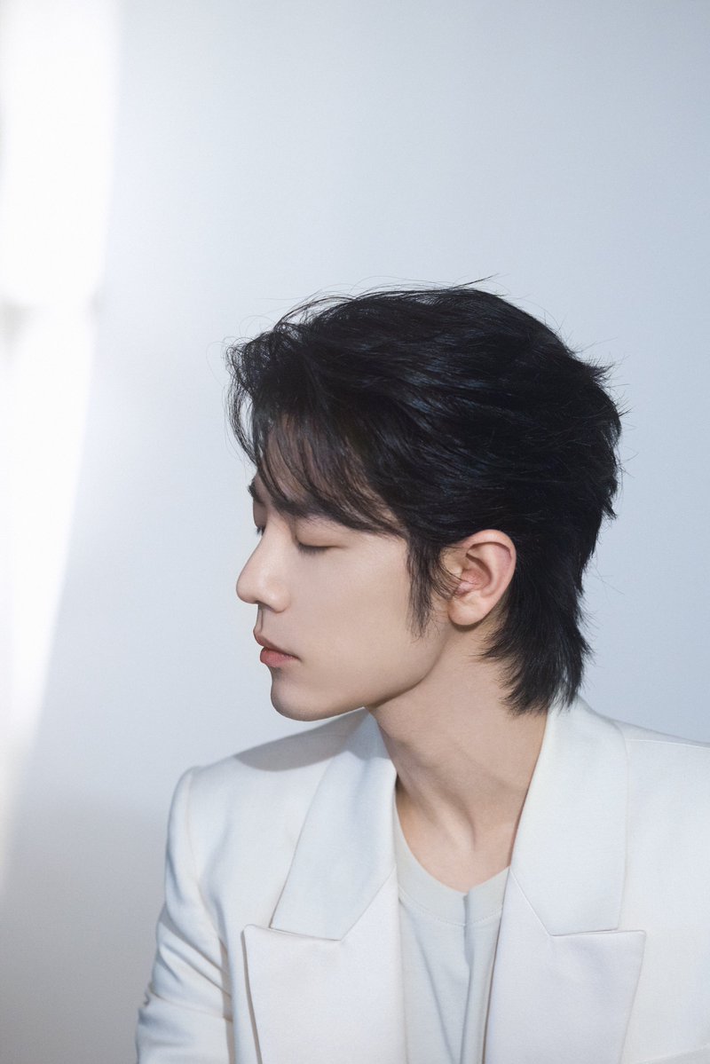 DADATidaporn's tweet photo. สันกรามคมๆบาดหัวจิตหัวใจกันขนาดนี้เรียกรถพยาบาลเถอะค่ะ อรืออออ~ https://t.co/Mduv7dPliE