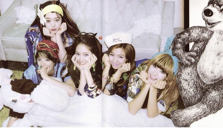 pinktapew's tweet photo. + SM girls ♡ https://t.co/BdTK2m6RQx