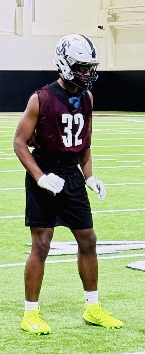 DJGrahamSJP's tweet photo. Looking forward to competing @2026BONECAMP. #DBNation
@CoachMartinESA @ValdamarTBrower @JuiceWa45 @ScoutingNE @SidelinePreps @NE6FB_Recruits https://t.co/f1xIC2T04p