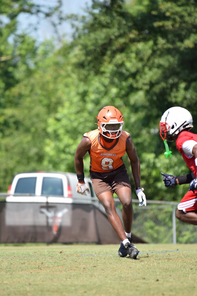 MavLandFootball's tweet photo. 𝙒𝙊𝙍𝙆 𝘿𝘼𝙔🪖

#believe #made https://t.co/ZdUKmuA1Lp