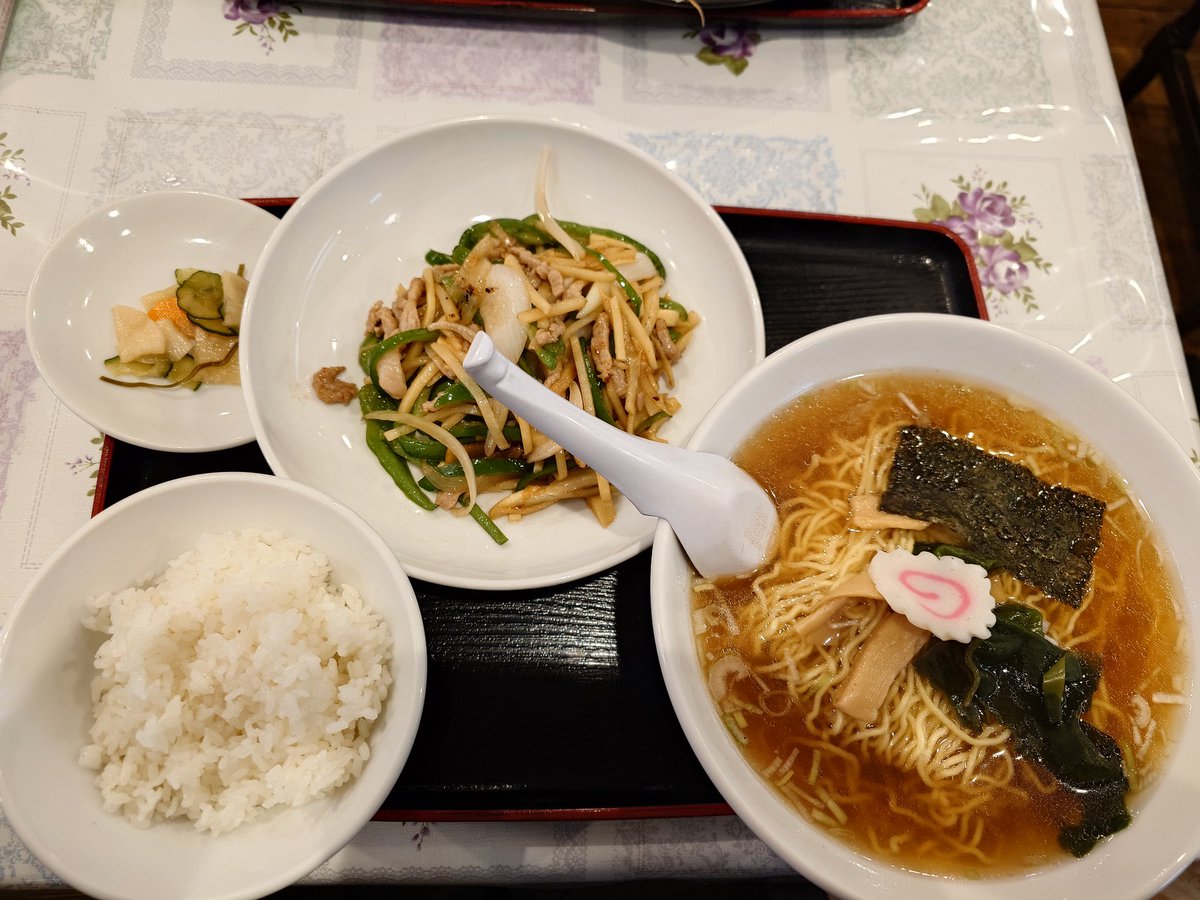 愛川 楓 tweet media