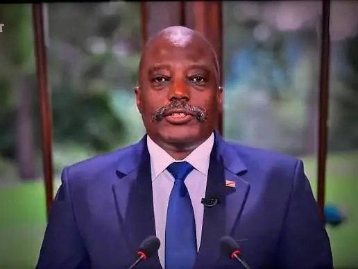 andy_ngolo's tweet photo. 🔴🇨🇩 Joseph Kabila dit NON à toute modification de la Constitution.
L’ancien Président relance un débat politique sensible et se positionne en faveur du maintien de l’ordre constitutionnel actuel.
#JosephKabila #ConstitutionRDC #RDC #PolitiqueRDC https://t.co/8IRxZXAXFR
