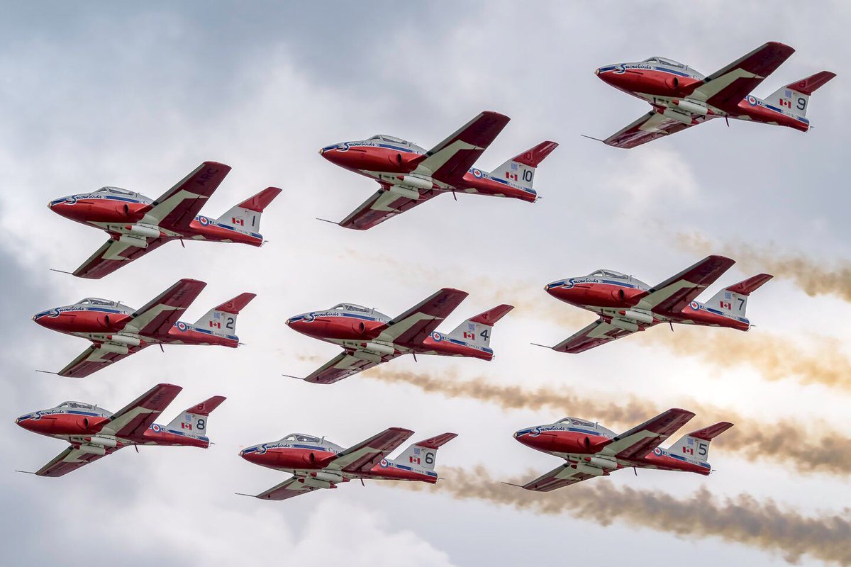 CascadeAero's tweet photo. In 2026, the Canadian Forces Snowbirds will celebrate 55 years of inspiring Canadians! 🛩️ 🎉 

We are incredibly proud of our long‑standing partnership with the RCAF as the Snowbirds celebrate a remarkable milestone in 2026. 

#Snowbirds55 #RCAF https://t.co/ILTKdTNyc6