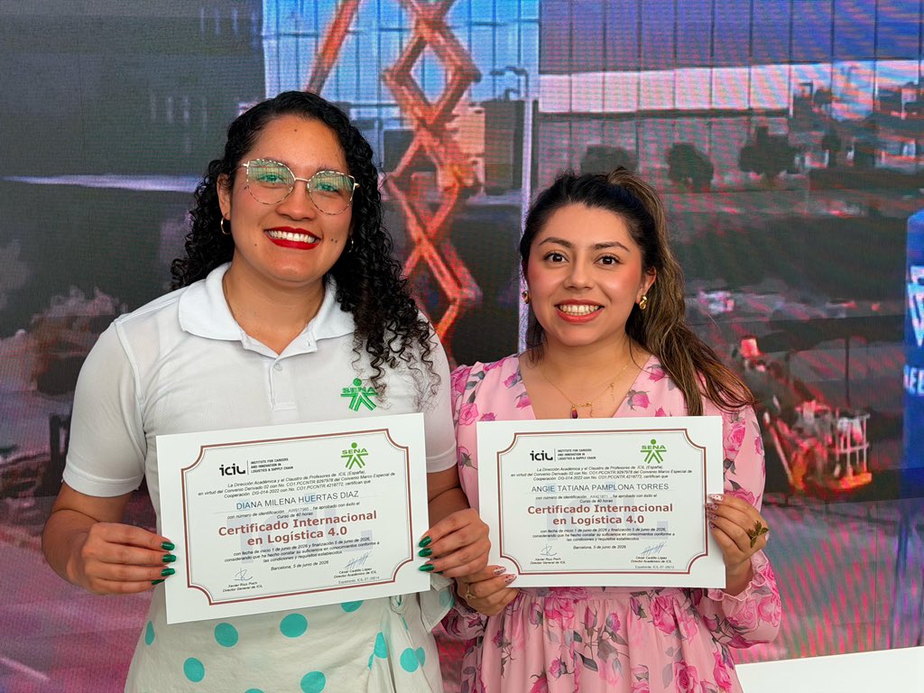 IndustrialMSec's tweet photo. ¡El conocimiento cruza fronteras! ✈️🌍

Profesionales de Normalización participaron en una movilidad internacional en Barcelona, España, fortaleciendo capacidades en prospectiva, vigilancia tecnológica e innovación para seguir aportando al desarrollo del talento humano del país. https://t.co/zGrR3q2y8d