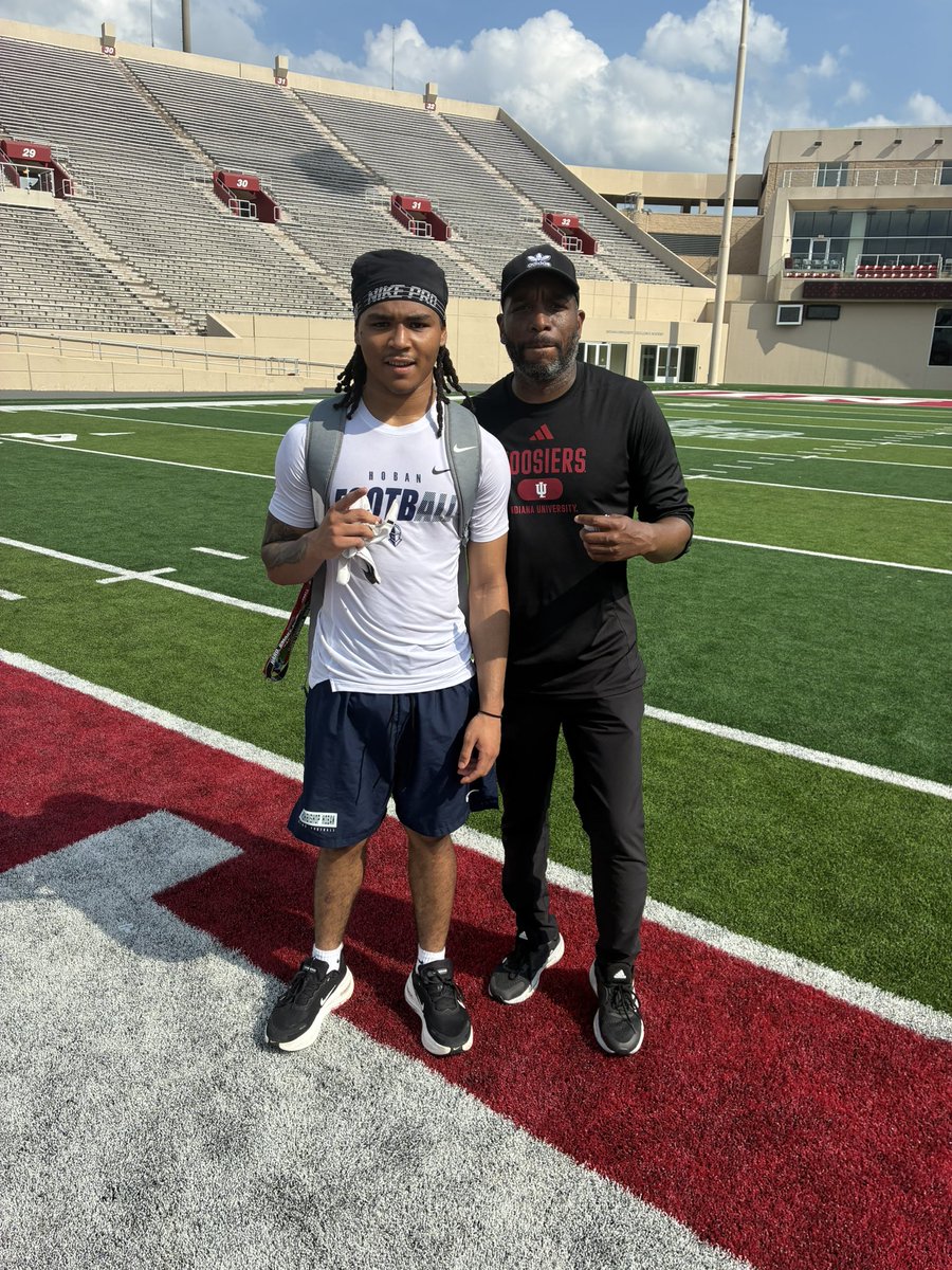 KahlilD8's tweet photo. Had a great time competing and learning at Indiana University Today! #stackingdays #MOBBoyz @CoachOlaAdams @brooks_halsey @Coach_AHiggins @HobanFootball @alston_darrius https://t.co/eSc8eXJotP