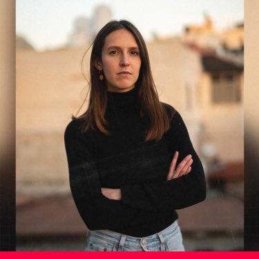 LouFrance75's tweet photo. Israël : La journaliste d’extrême gauche de Radio France International (RFI), Alice Froussard, est expulsée d’Israel pour avoir soutenu le massacre du 7 octobre 2023.
Israël a raison vous ne trouvez pas ? https://t.co/PYfZYKxu9C