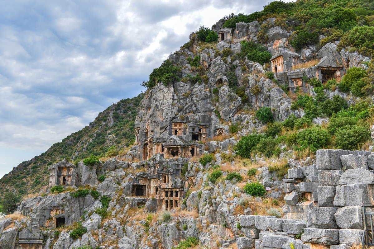 OneNationTravel's tweet photo. Turkey’s Turquoise Coast is where crystal-clear waters, hidden coves, ancient ruins, and charming seaside towns come together in one unforgettable journey. 🇹🇷

Read more: https://t.co/TAmPcAVTJO

#TurkeyTravel #TurquoiseCoast #Mediterranean  #VisitTurkey #OneNationTravel https://t.co/ryKgpCiFnf