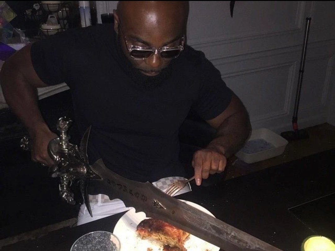 mokondzi91's tweet photo. L’album de kaaris https://t.co/Z1RrBKFgva