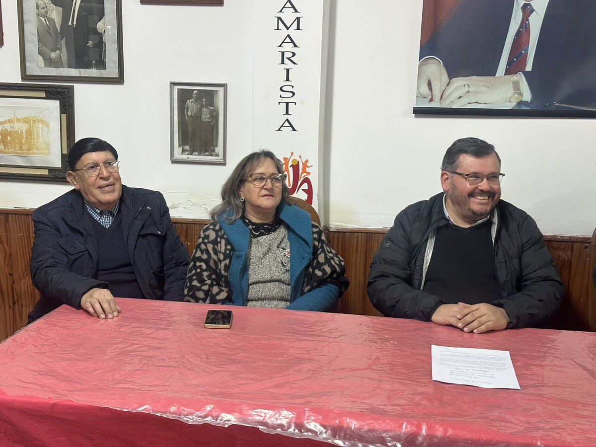 PeladoZabala's tweet photo. Por iniciativa del edil Juan Augusto Corujo de la lista 22 del Partido Colorado, y presentado por el senador Robert Silva, la Cámara de
Senadores Declaró el día 27 de febrero de cada año como "Día Nacional de las
Organizaciones de la Sociedad Civil". https://t.co/dQMXUw83kn