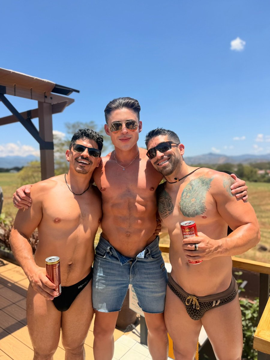alemontoyacr's tweet photo. #32 ❤️‍🔥🥳 https://t.co/SbAqjQM1q6