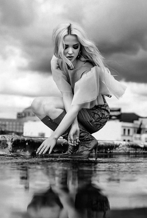 MrBa101's tweet photo. #Art #Beauty #Portrait #Blackandwhite 🌹♠️🌹
🌹♠️🌹 https://t.co/HCiwT0bHeZ