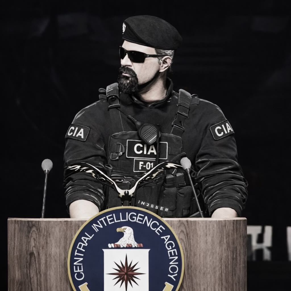 l84leo's tweet photo. المقصود بالحياة الجديدة هي الهوية والاسم الجديد لعبدالصمد

الحياة القديمة هي الوباء وماقبله

عبدالصمد القديم = فالكون العالم الجديد https://t.co/HIPORymBa2