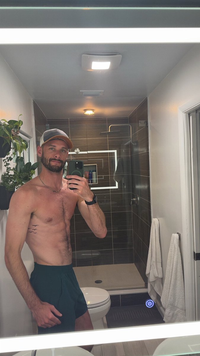 Daniel tweet media