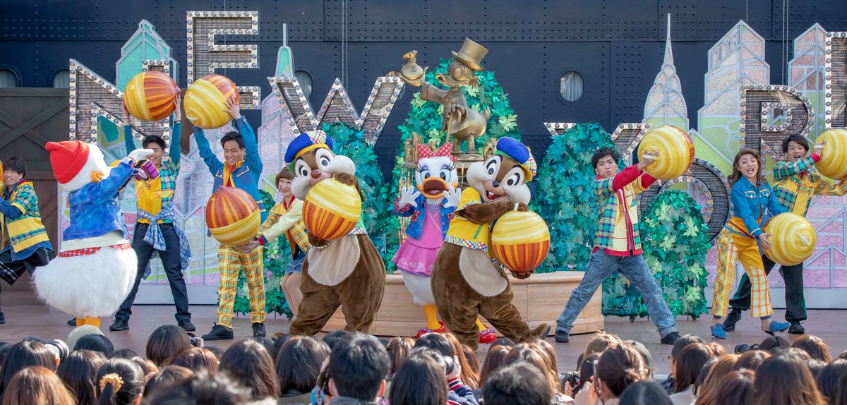 s24_starload's tweet photo. ハロニュも25周年版で復活してもいいと思うんですよね！ね！
#ハローニューヨーク #ハロニュ #ディズニー好きな人と繋がりたい #キリトリセカイ #ディズニーシー https://t.co/LwbTEDmT2W