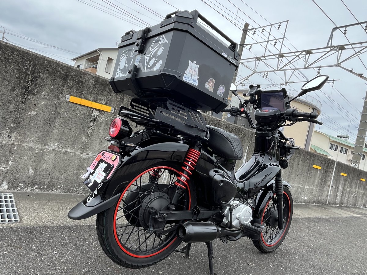 ryuchan_cc110's tweet photo. #一目で身バレするバイク
#CC110 #JA45 https://t.co/jLBewIs0VO