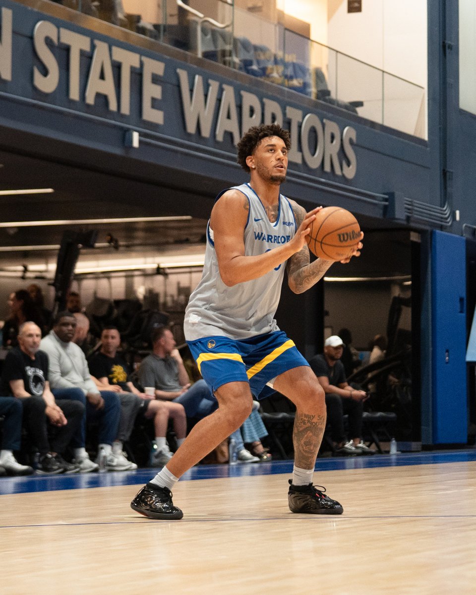 DaltonJ_Johnson's tweet photo. Plug and play? Yaxel Lendeborg went through a pre-draft workout today at Chase Center and already can envision how he would fit on the Warriors

Story: https://t.co/nd1nTaDjIv https://t.co/kWmJvgGtHQ