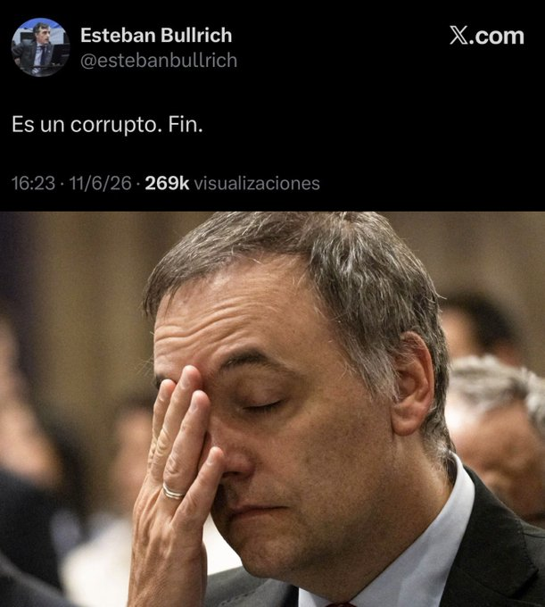 microagencia's tweet photo. Le pusieron linux en la compu y ahora tuitea como zurdo https://t.co/DtxYjuh713