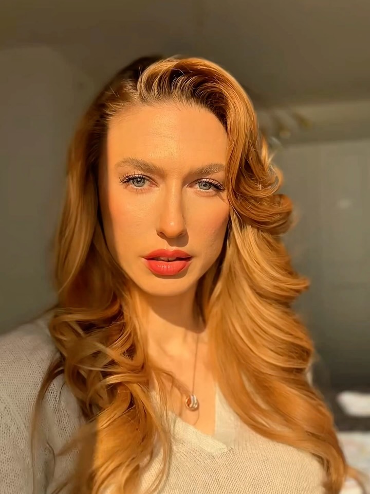 imgoshka's tweet photo. 2026 vibe'ı: baby blue far 💙✨Günlük makyajımı sadece far değiştirerek bambaşka yaptım.

I completely transformed my everyday makeup… just by changing my eyeshadow.

forever skin glow 2N
Eyebrow gel
rose quartz eyeshadow palette
radiant concealer vani... https://t.co/oMNJuTTrpP