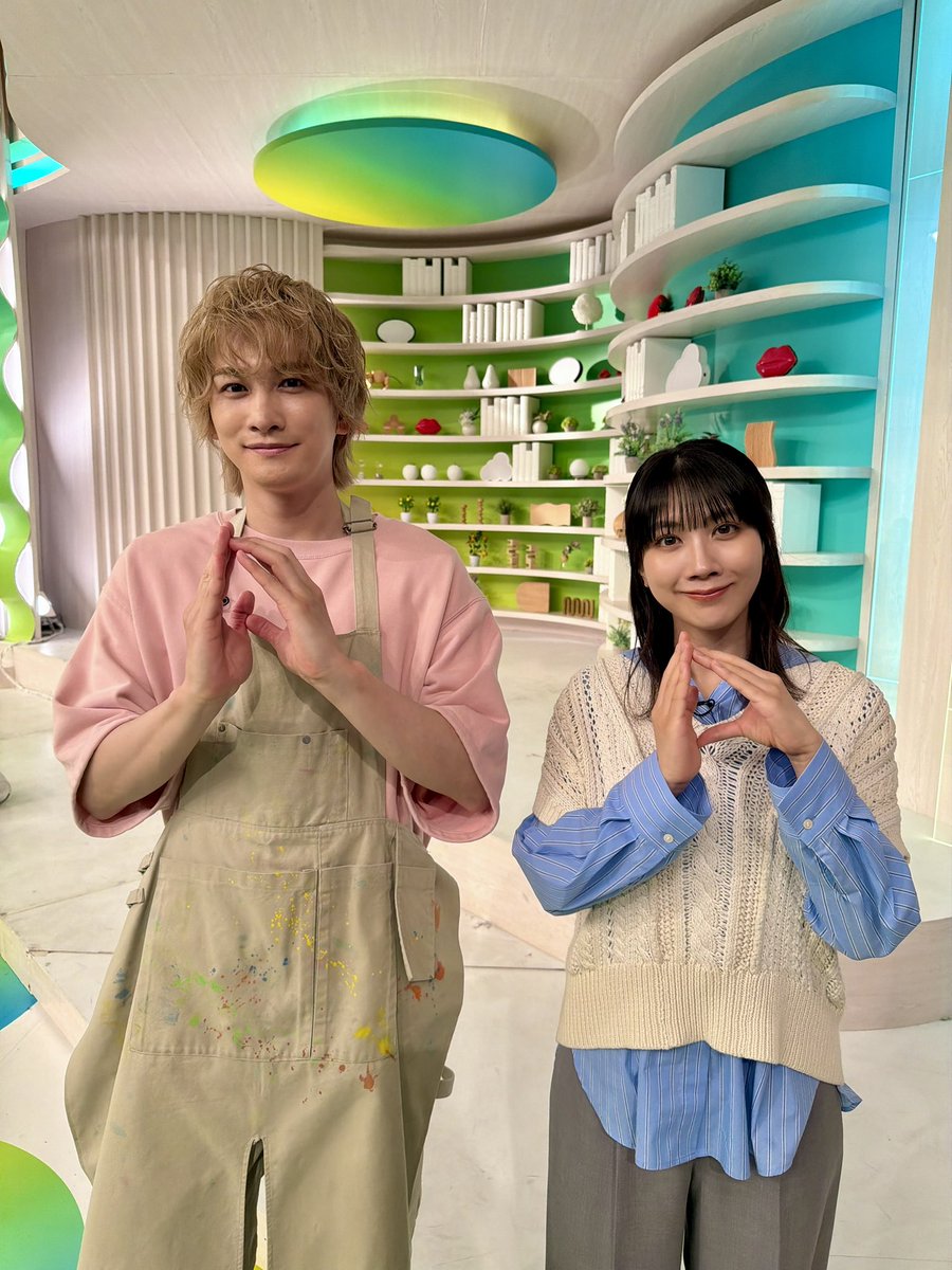 tatsuki_ntv's tweet photo. 町田啓太さんと松本穂香さんが
日テレを電波ジャック中📡⚡️

これから
『DayDay.』に出演します💚
お楽しみに〜✨

#タツキ先生は甘すぎる！
⋆͛🎨 【最終回】明日よる𝟗時🎨⋆͛ https://t.co/MjQvQanoKG