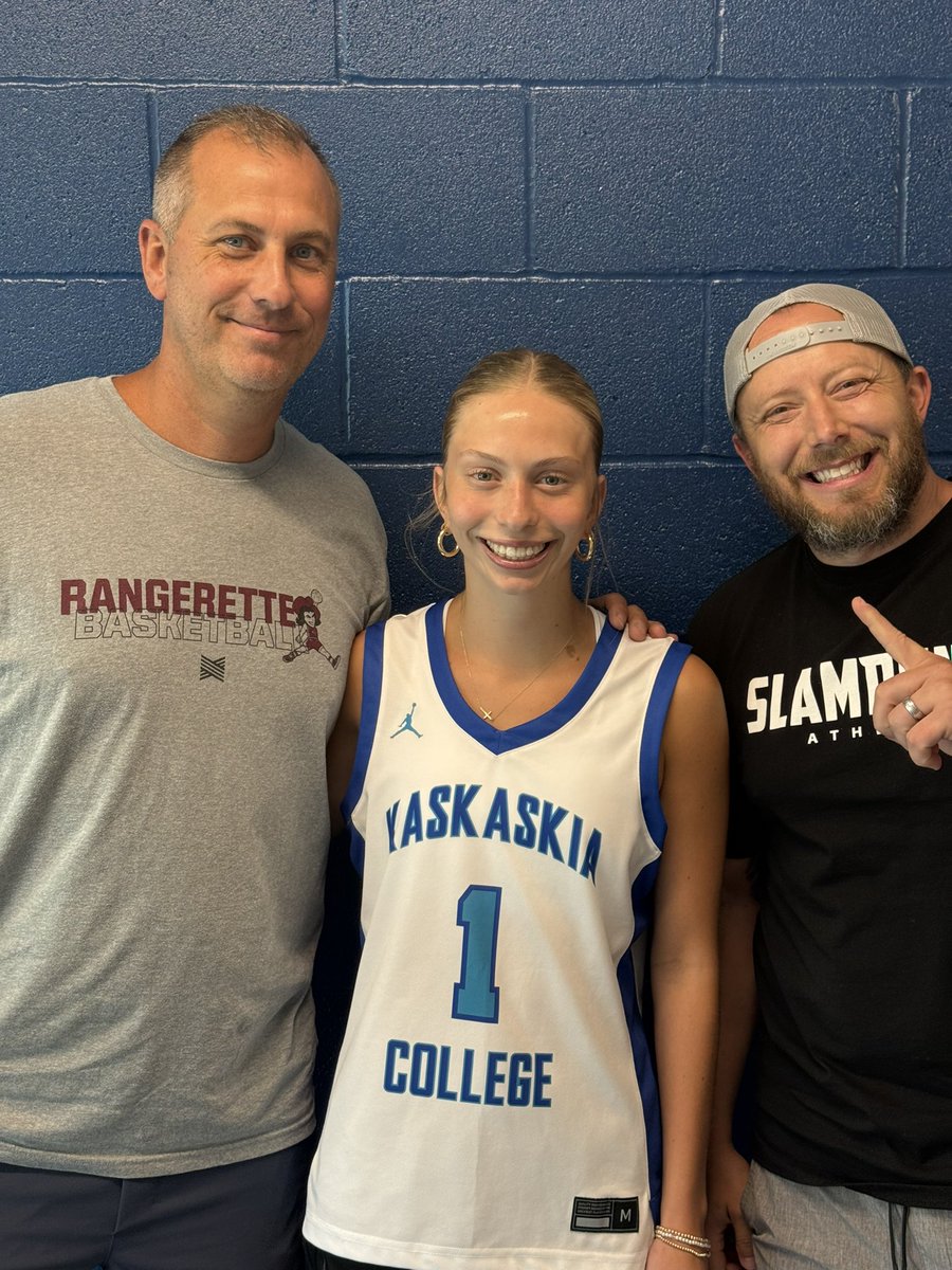 KinleyGlover's tweet photo. Honored to receive an offer from Kaskaskia College, thank you for the great visit!! @Kaskaskia_WBB https://t.co/uBkAQ8w1iJ