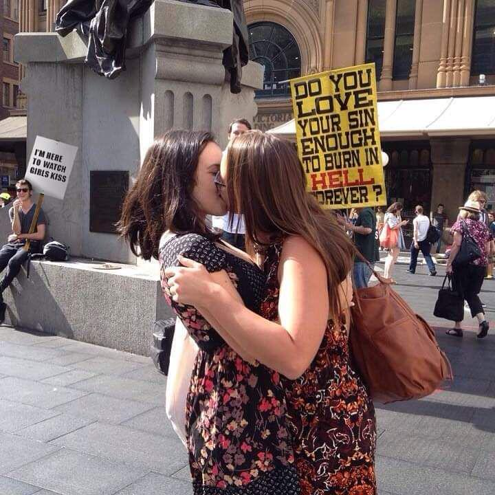 Willowfoxxo's tweet photo. BASED!! https://t.co/wWpwUcBUrV