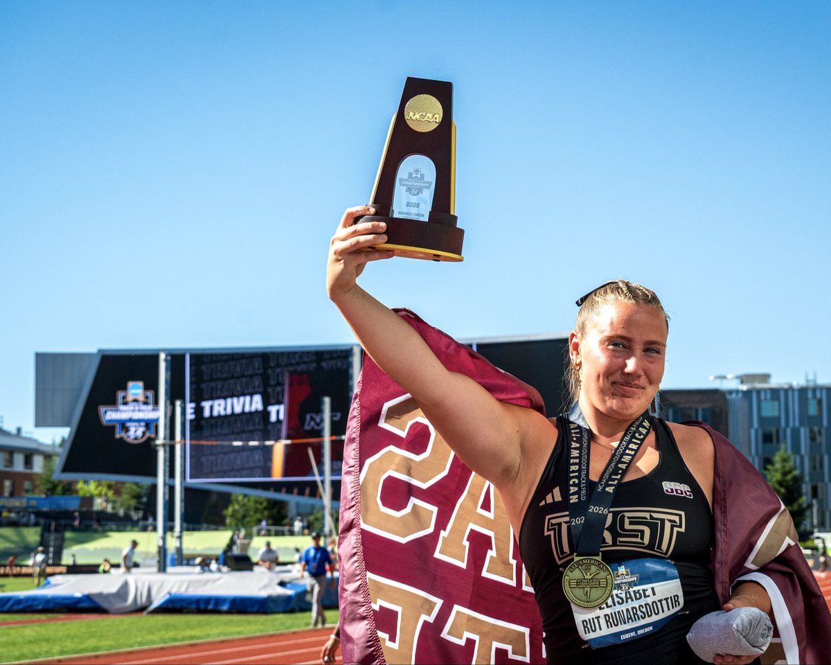 TXStateTrack's tweet photo. That’s our champ 👑😼

#EatEmUp https://t.co/FwXeDGYQXa