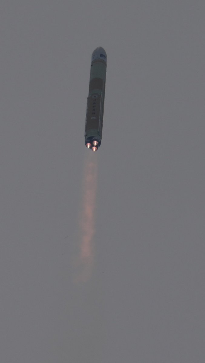 mirai2220's tweet photo. H3ロケット6号機違和感しかないよ
#H3F6 https://t.co/EEjkoOuuOf