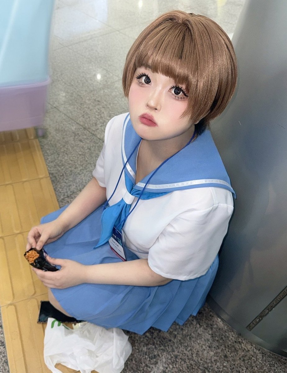 hellomoon0927's tweet photo. キルラキル cos

Mako 🍚

#killlakill https://t.co/zYu9U2PdrB