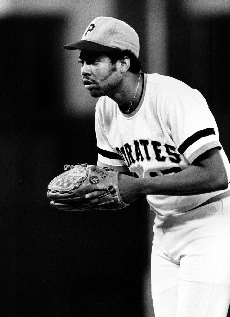 dvesean's tweet photo. June 12th 1970
San Diego
I was 14.

Pittsburgh Pirates pitcher Dock Ellis pitched a no-hitter vs The San Diego Padres in a night game in San Diego,
WHILE TRIPPING HIS ASS OFF ON LSD!

Dock: "The ball was small sometimes,
the ball was large sometimes."

Dock Ellis 63 d. in 2008. https://t.co/onMZERUMtw