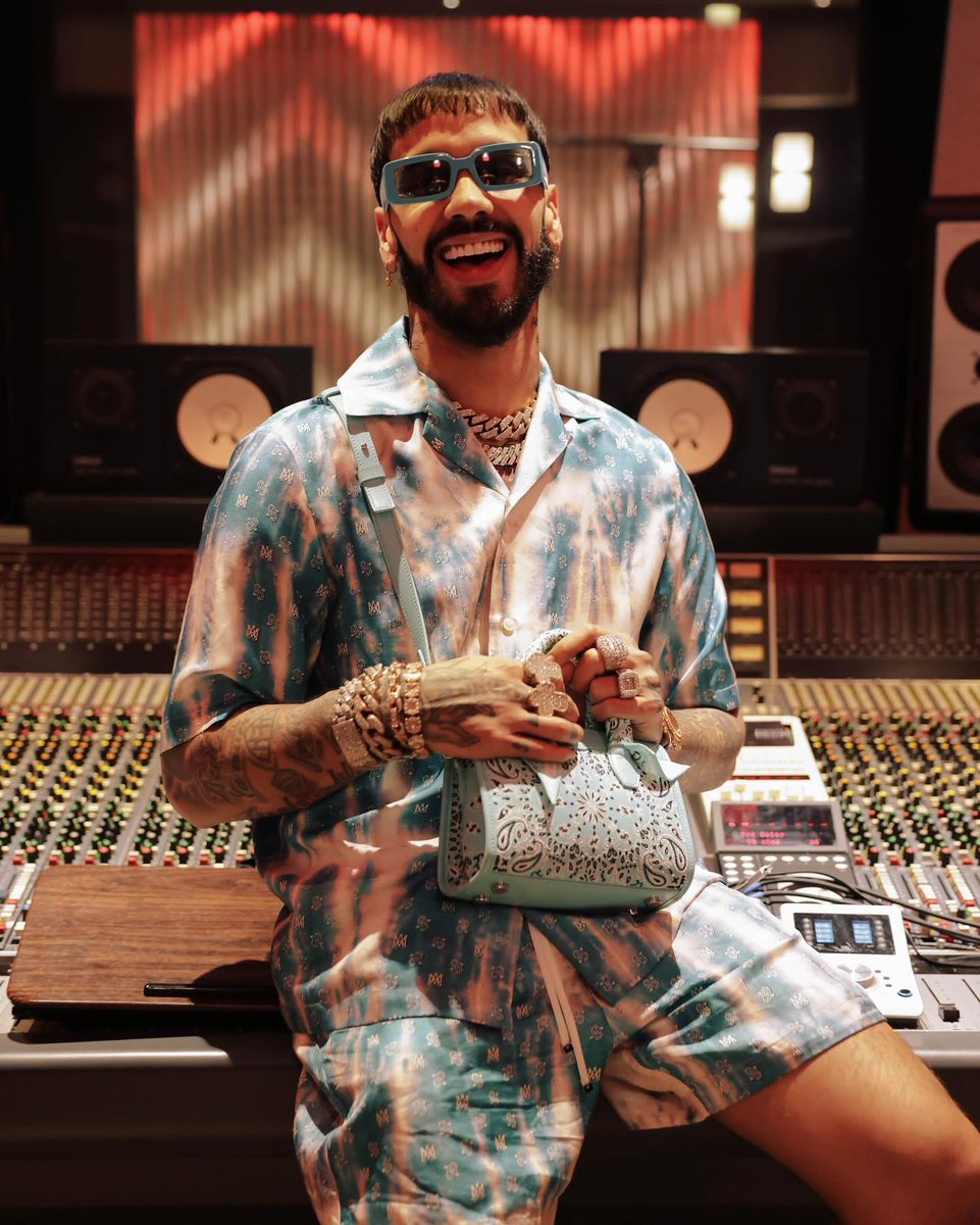 AnuelWorldwide's tweet photo. 🇨🇱 Chile | Apple Music (Top 100):

#12. "Cuando No Era Cantante (Remix)"
#19. "Luces Tenues"
#20. "Hasta Que Dios Diga"
#39. "Amanece"
#40. "Subelo"
#43. "SERIO CON ESE Q"
#47. "EL NENE"
#50. "Little Demon"
#88. "Adicto" https://t.co/W2K6zBbmtD
